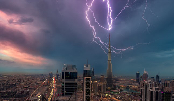 Sét có thể đánh vào nhiều khu vực địa lý khác nhau.